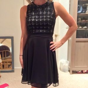 Trina Turk Fitted Black Dress PXS